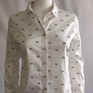 BANANA REPUBLIC WHITE BUTTON DOWN SHIRT